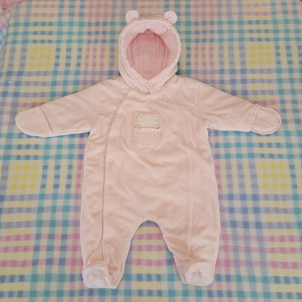 MINIBASIX ♡ Sweet Vintage Pink 'n White Baby Girl Velvet Teddy Bear Bunting 0-3M - Picture 10 of 17